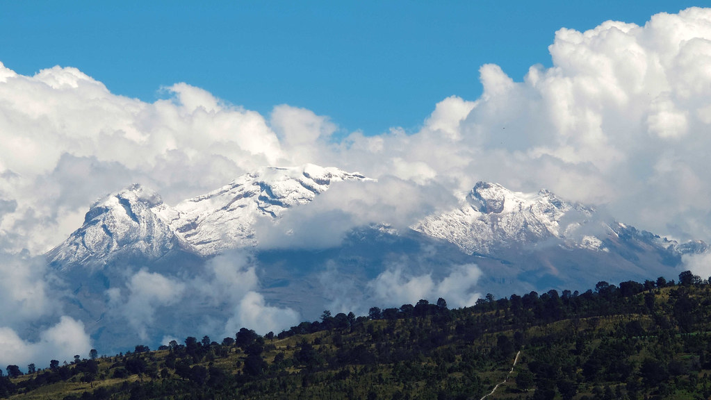 Cómo llegar al Iztaccíhuatl, el volcán dormido