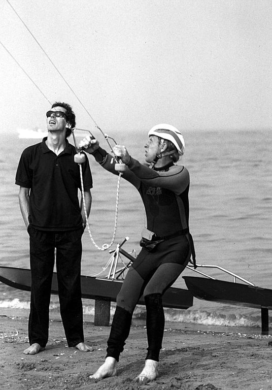 Los pioneros del kitesurf Bruno Legaignoux y Peter Lynn.