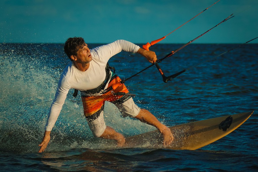 hogar Espinoso explique Historia del kitesurf: un deporte con espíritu joven - Journey Sports
