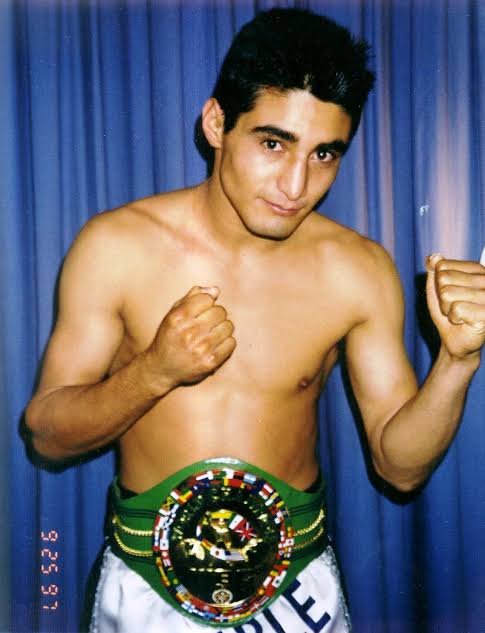 Boxeador Erik Morales