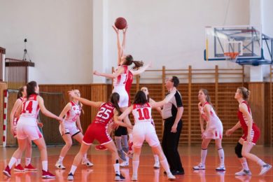 Beneficios del deporte en la adolescencia_básquetbol