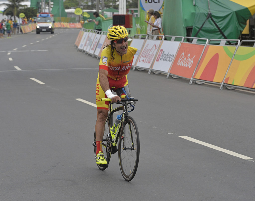 Historia Del Ciclismo: Crónica Sobre Ruedas - Journey Sports