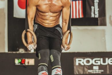 Historia_del_crossfit_fondos_anillo