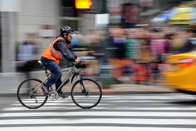 Equipo de seguridad para ciclismo urbano