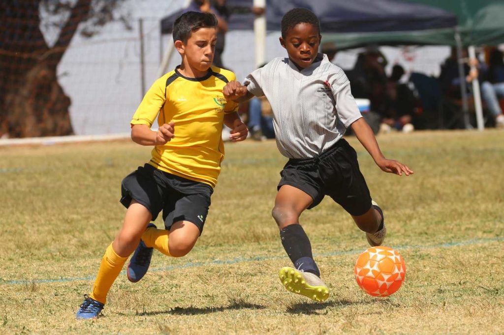 El seguro deportivo para niños los protege mientras hacen deporte