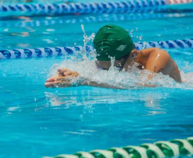 seguro-para-natacion