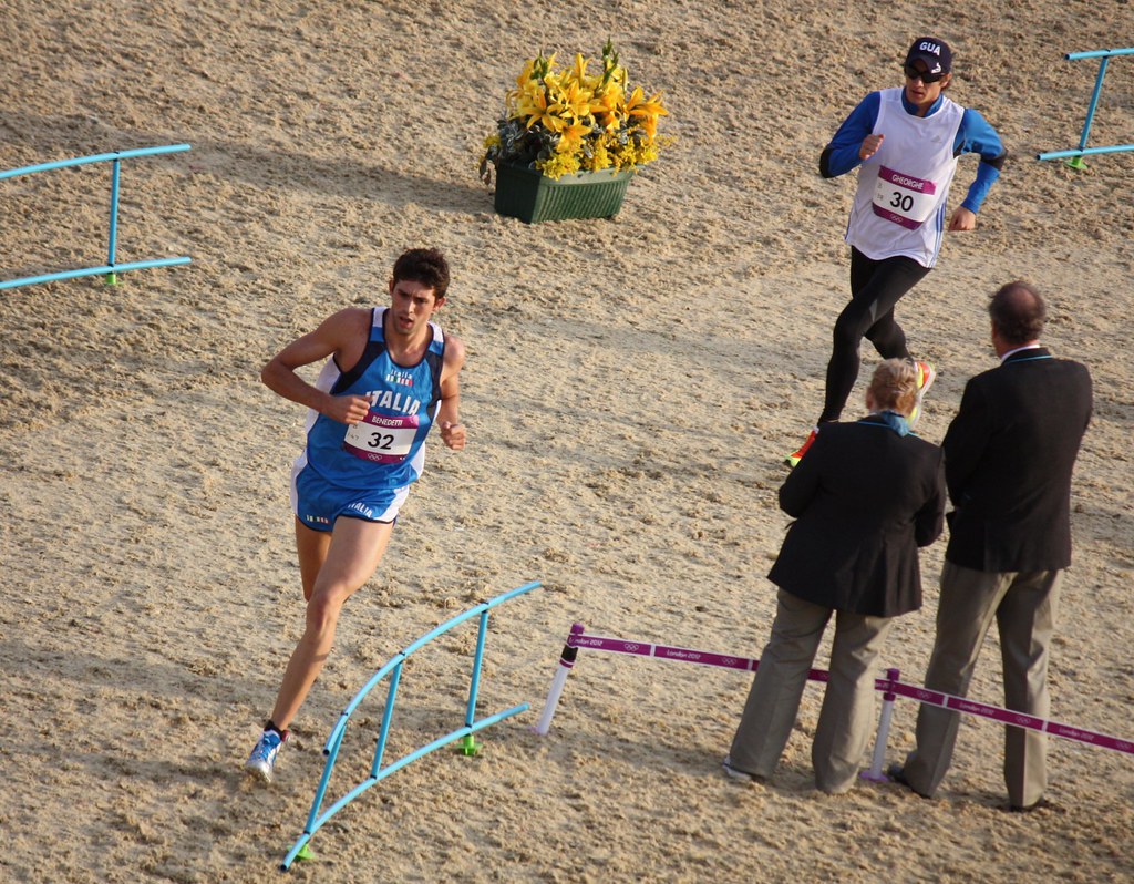 Pentatletas compitiendo en Laser-Run