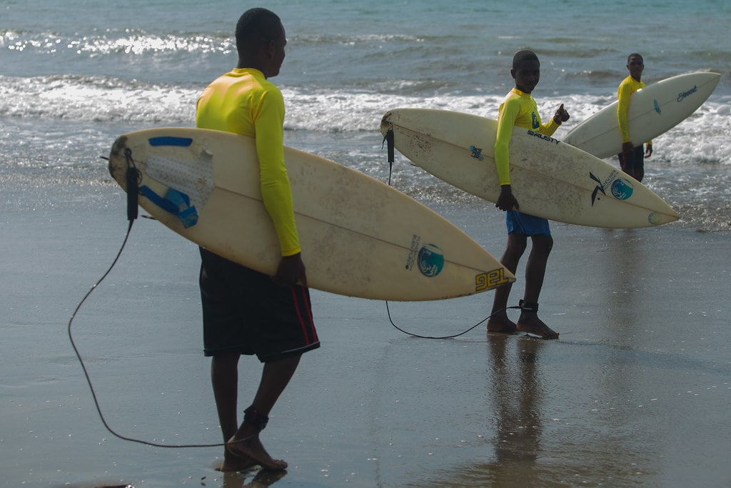 equipo deportivo del surf olimpico