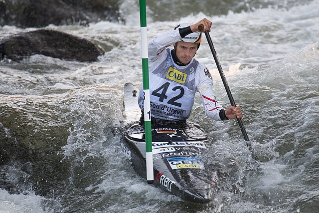 La canoa en canotaje slalom