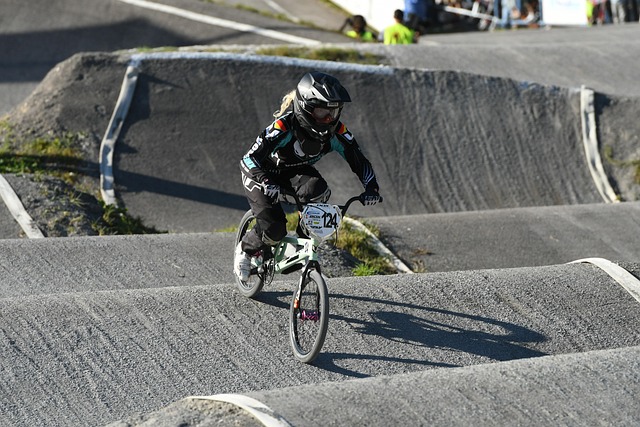 Competidor de BMX racing