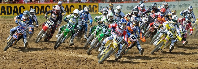 Cómo se compite en el motocross