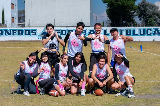 Pago del seguro nacional para competencias en México.